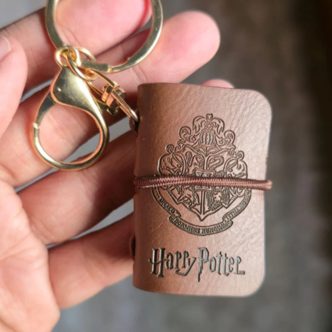 Mini Wizard Diary Keychain – House Edition Collectible Charm - Image 2