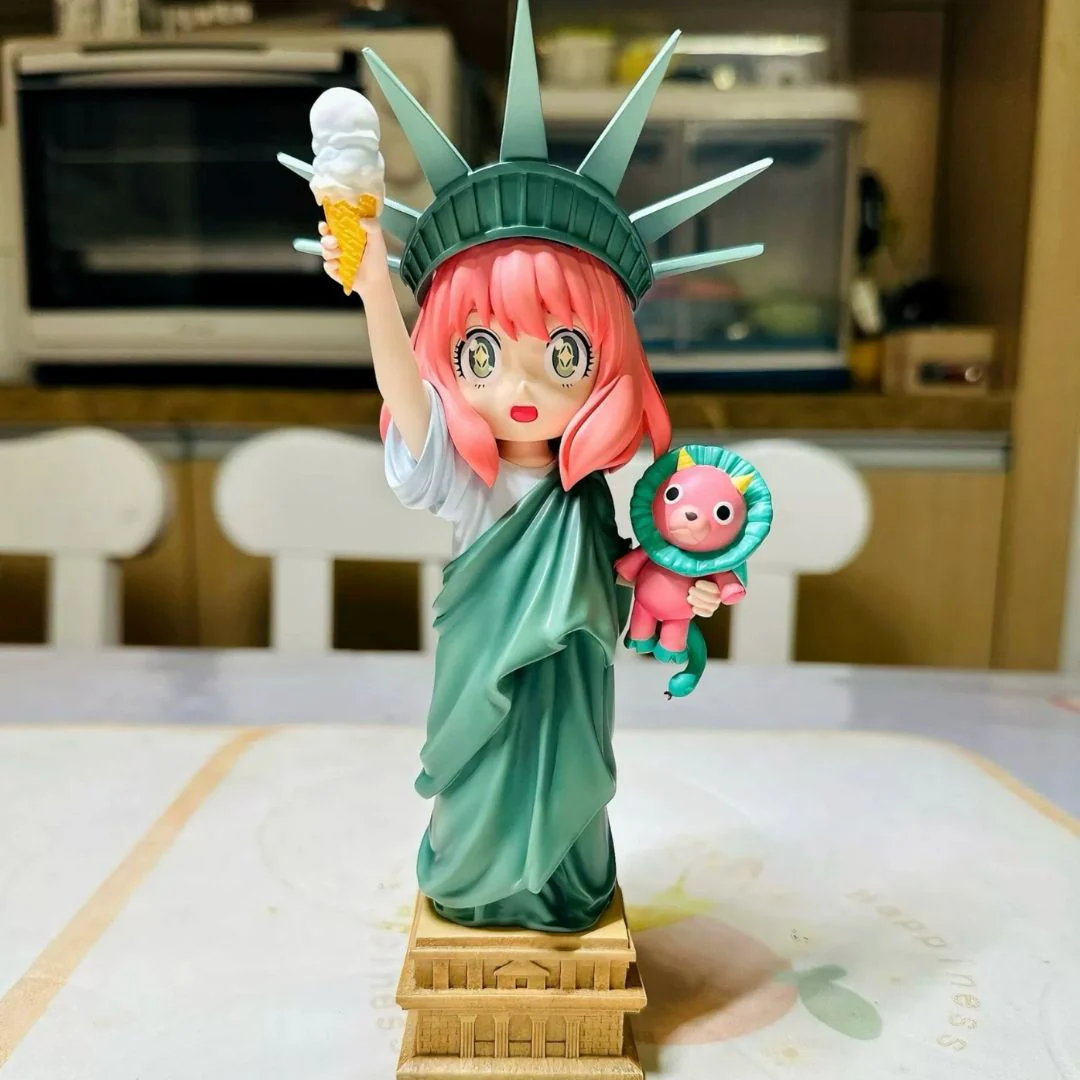 Anya Americana Figurine | Spy X Crossover Collectible - Image 3