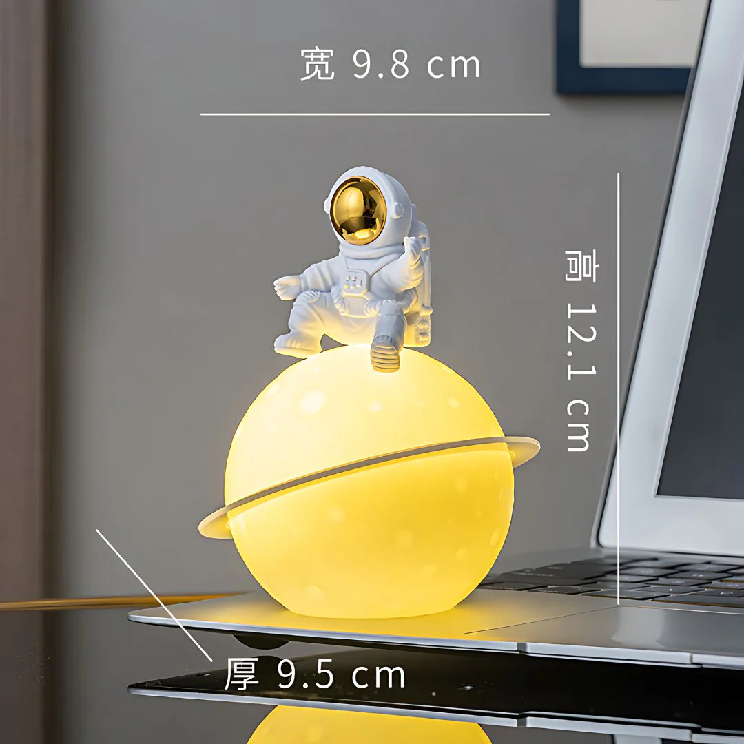 Astronaut Moon Night Lamp - A Cool Astronaut Theme Gift! - Image 2