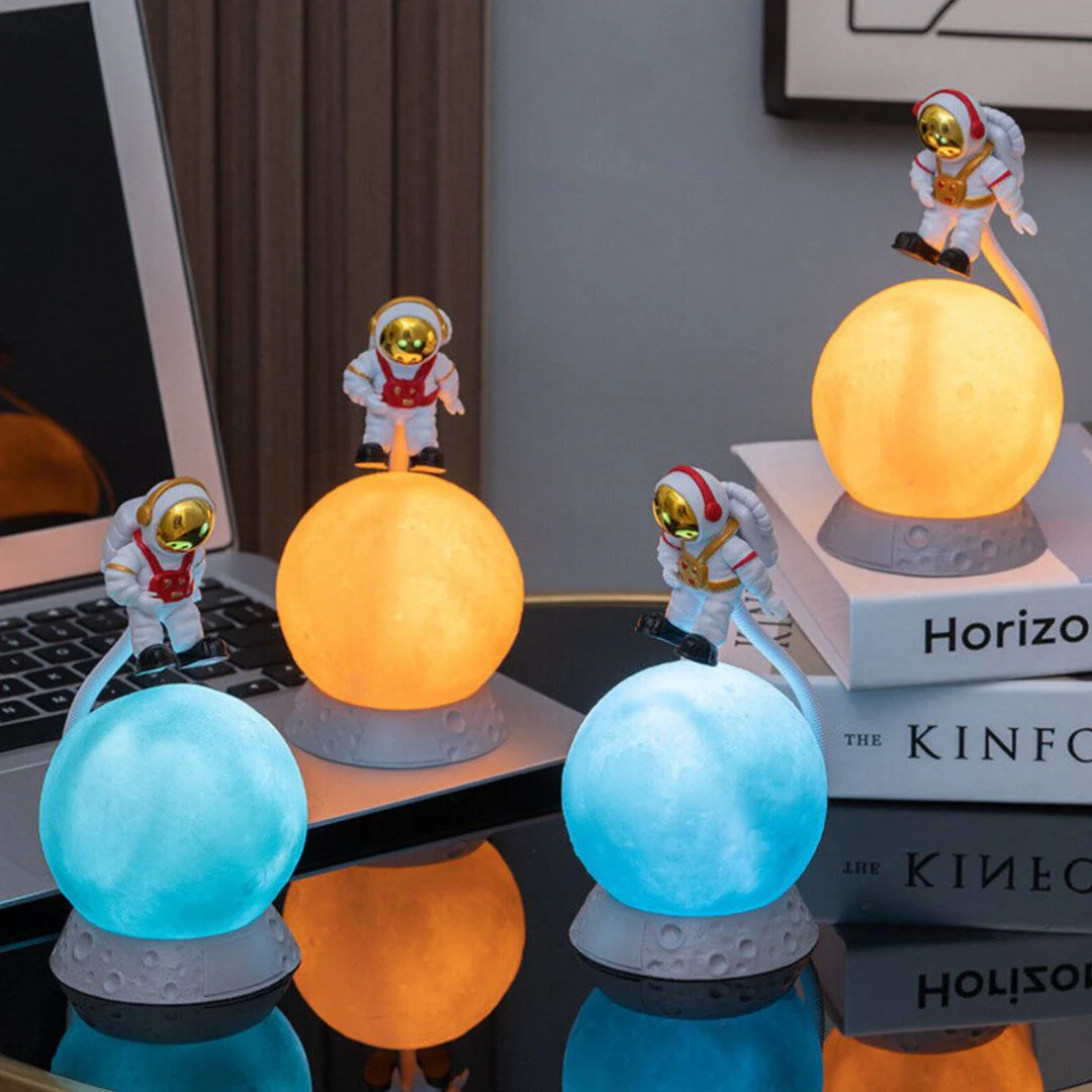 Astronaut Moon Night Lamp - A Cool Astronaut Theme Gift! - Image 3