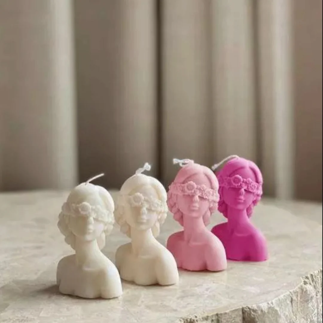 Blind Love Decorative Candle | Premium Fragrance Soy Wax Candle [9cm] - Image 4