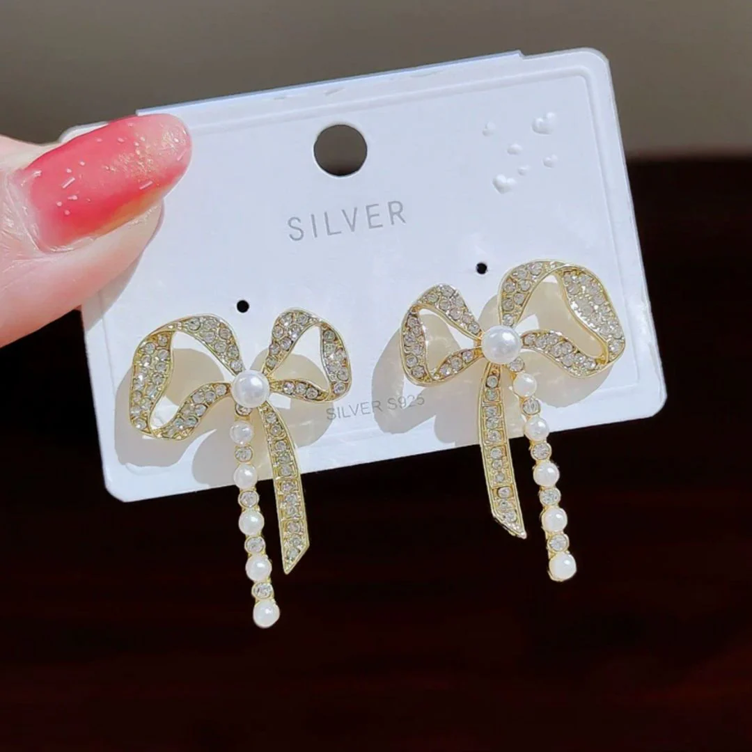 Bow Shaped Earrings | Elegant and Timeless Jewelry - Image 11
