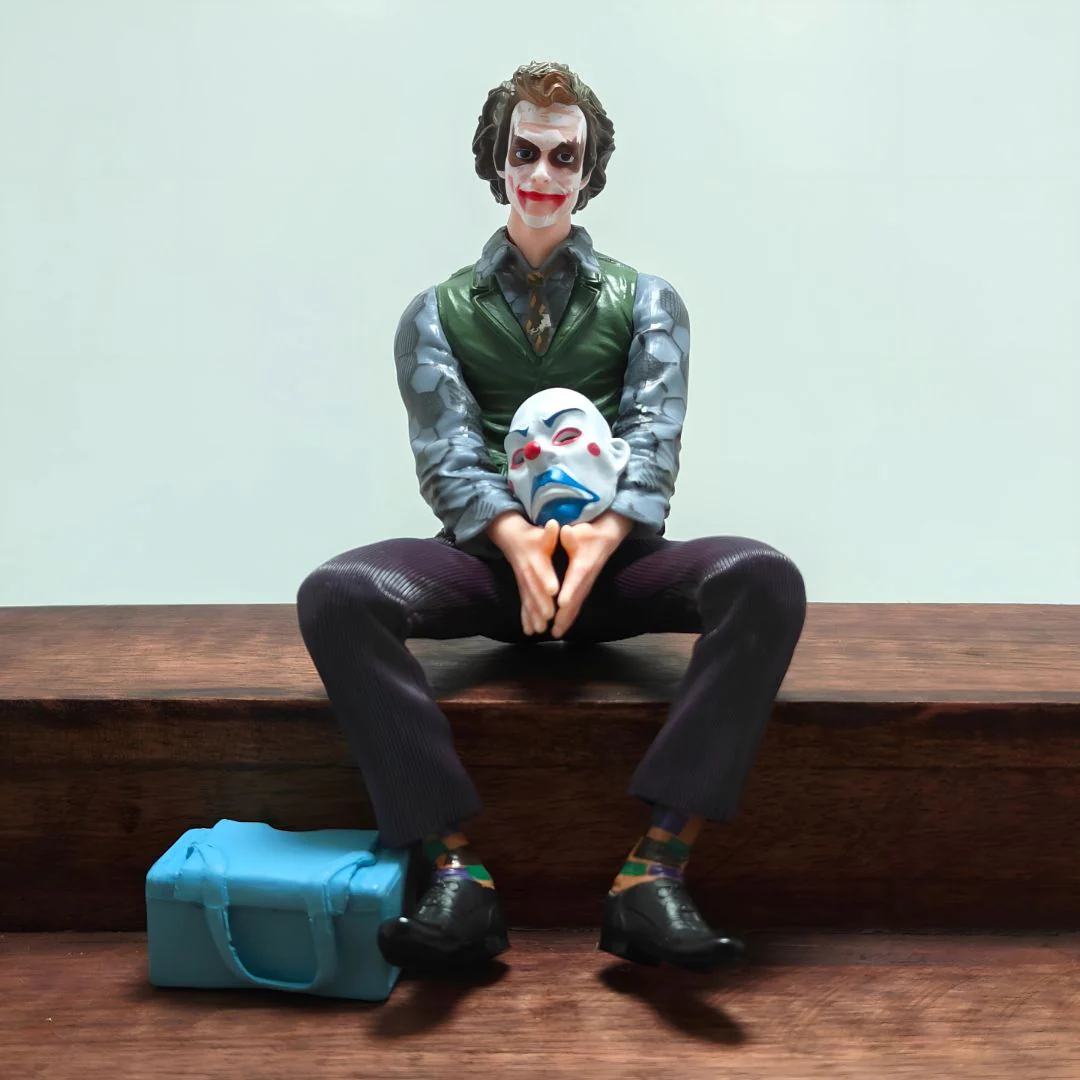 Car Dashboard Joker Statue – Unique Auto Decor for DC Fans - Image 9
