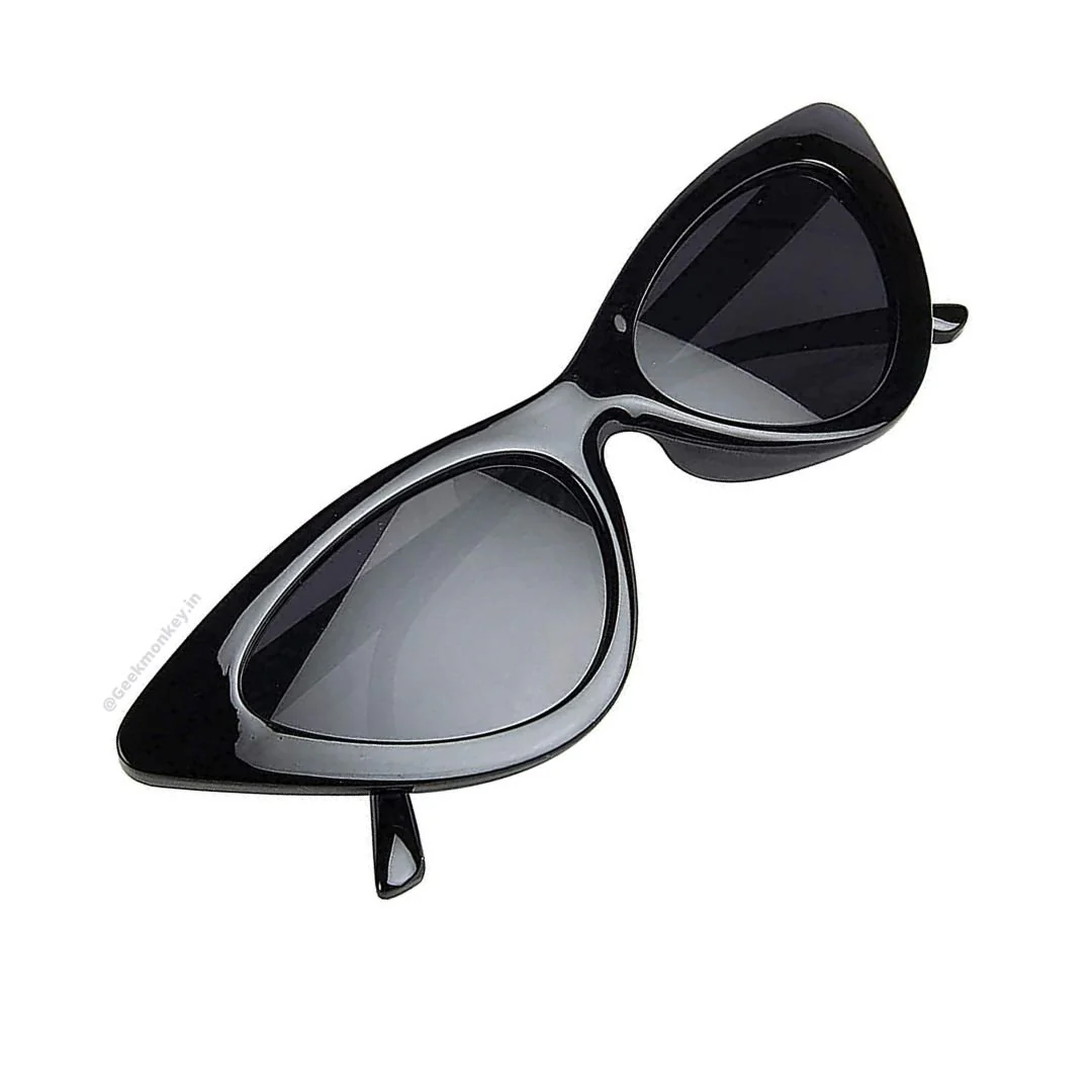 Cat Eye Sunglasses - Image 4