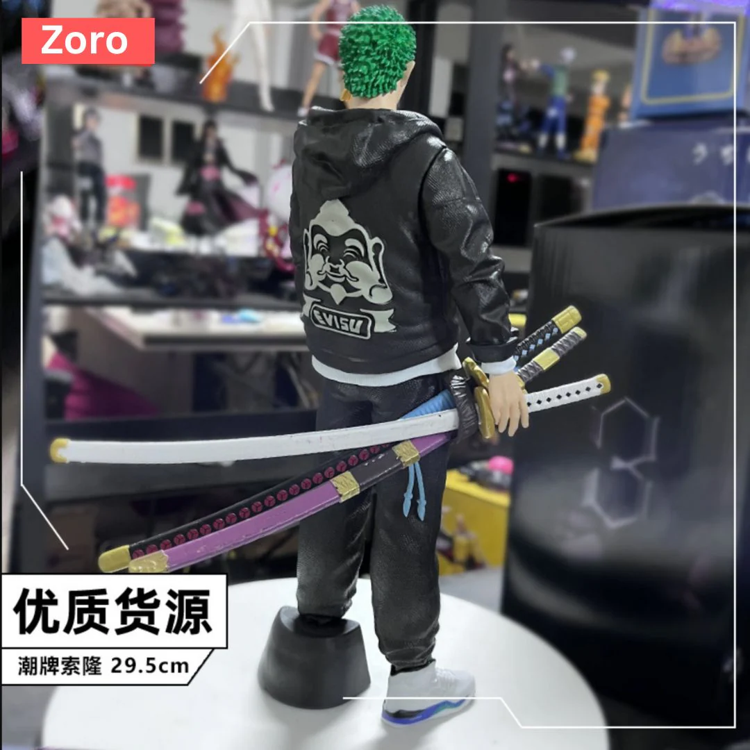 Cool Roronoa Zoro Figurine - Image 4