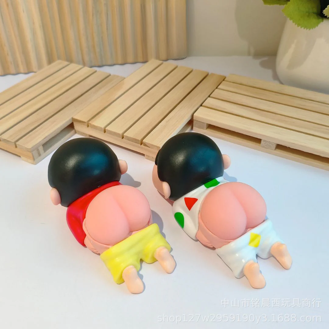 Crayon Shinchan Hips Don't Lie | Shinchan Figurines Set of 2 - Image 5