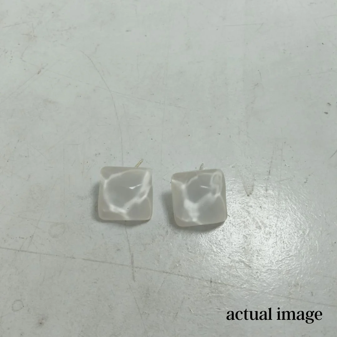 GeoGleam – Cube Shaped Earrings - Image 5