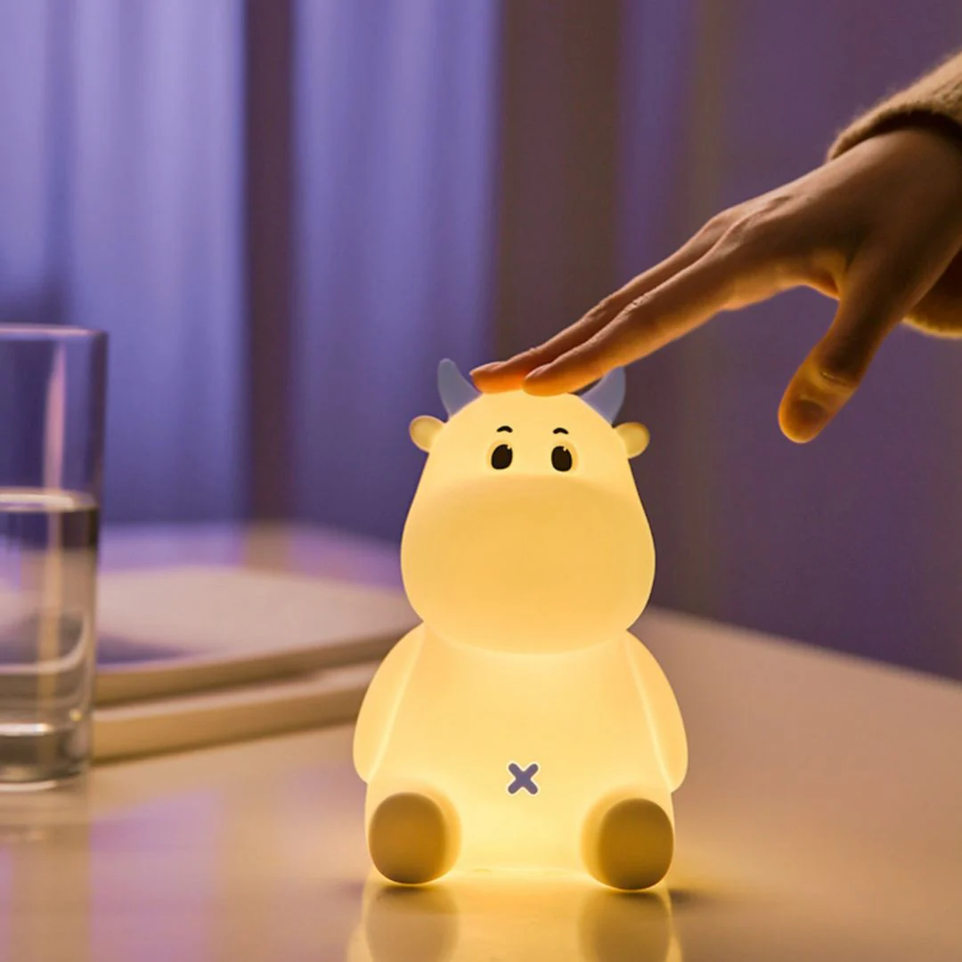 Cute Cow Silicone Lamp | Touch Operated, USB Chargeable Lamp - Image 4