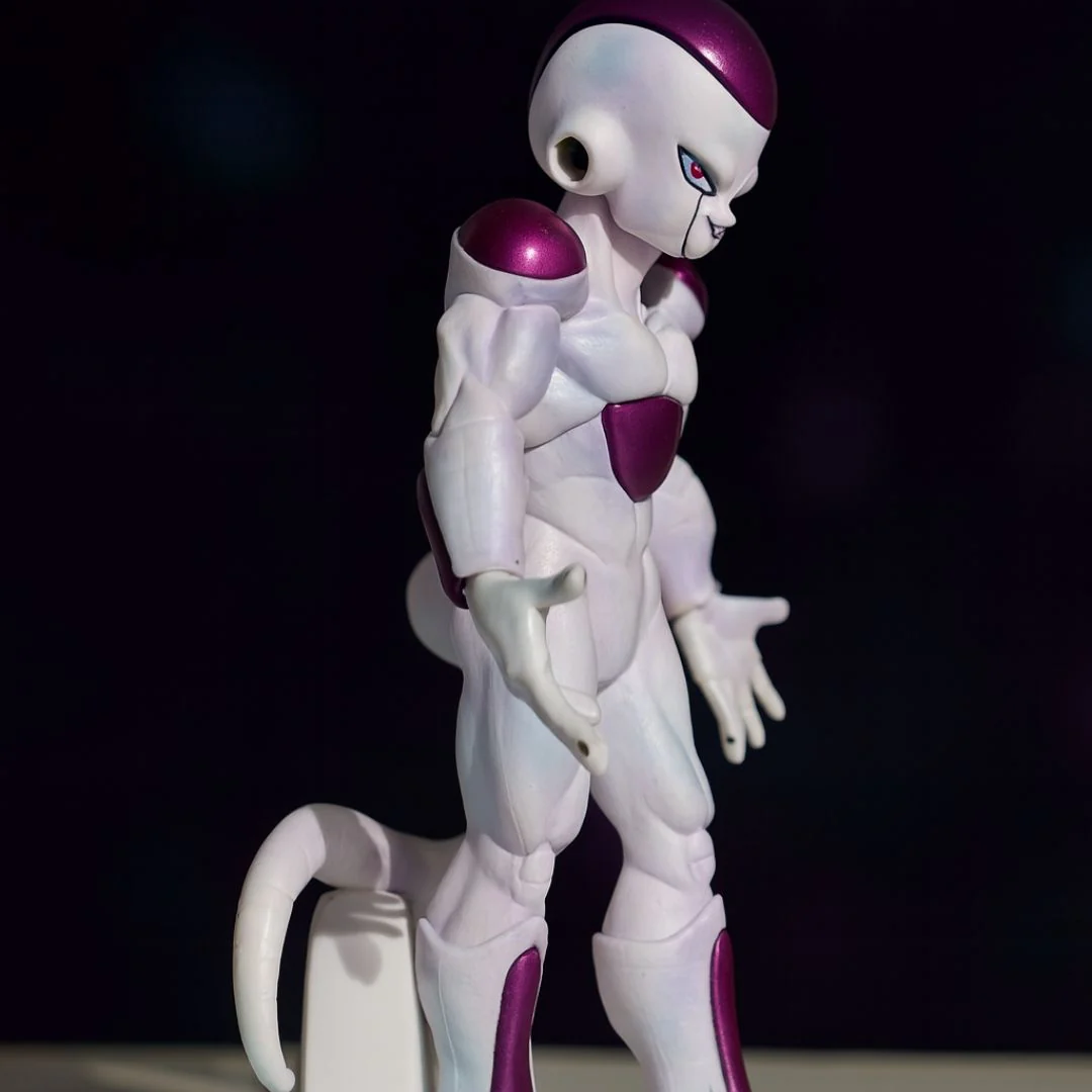 Frieza Fourth Form Action Figure | Planet Namek Collectible DBZ - Image 2