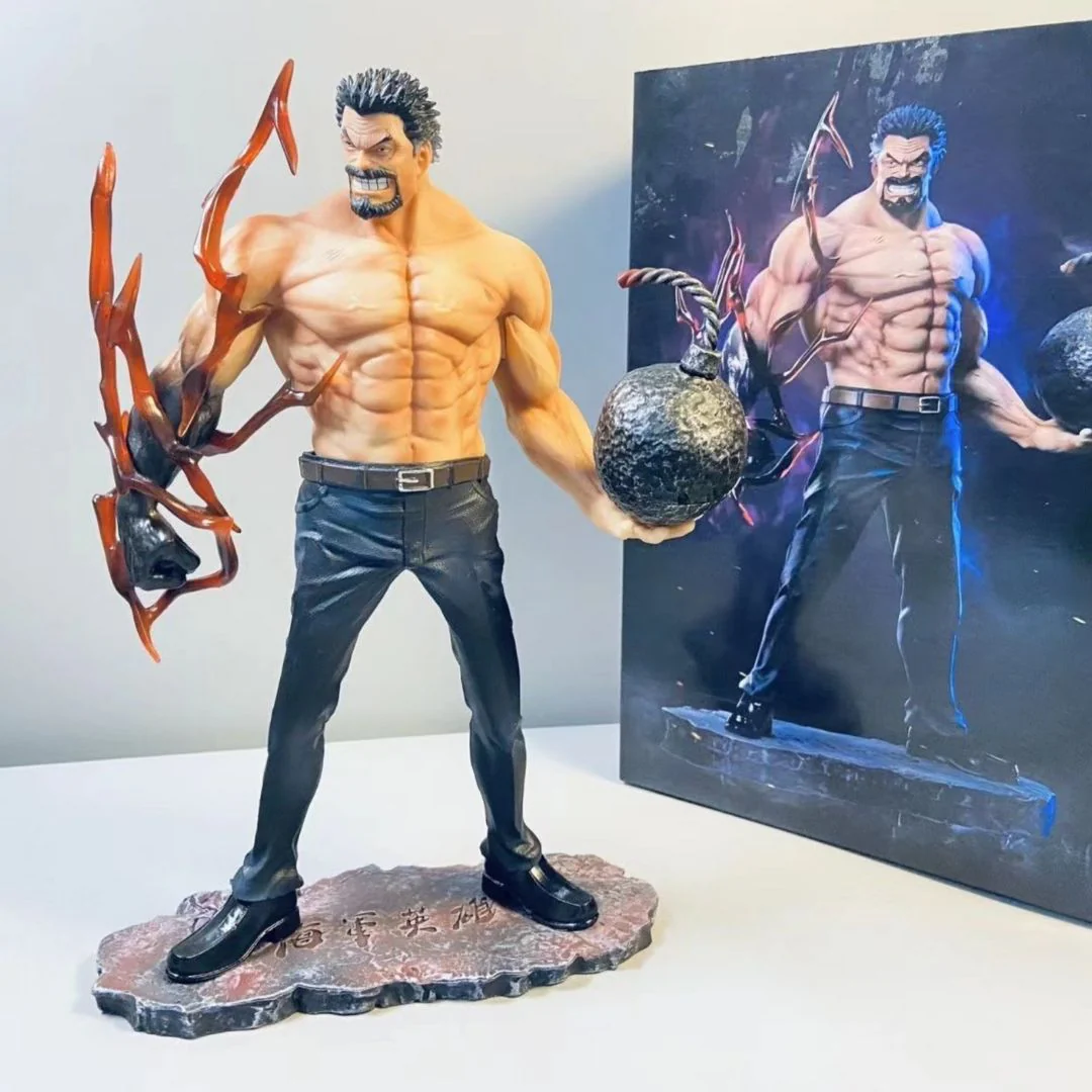 Monkey D. Garp – Battle Edition Action Figure (25.5cm) - Image 3