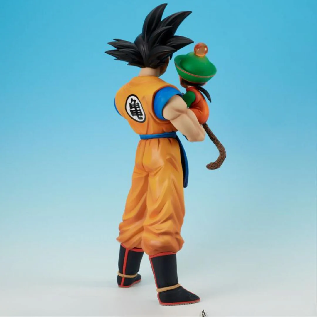 Goku and Baby Gohan Figurine | Collectible Goku Figure [30 cm] - Image 4