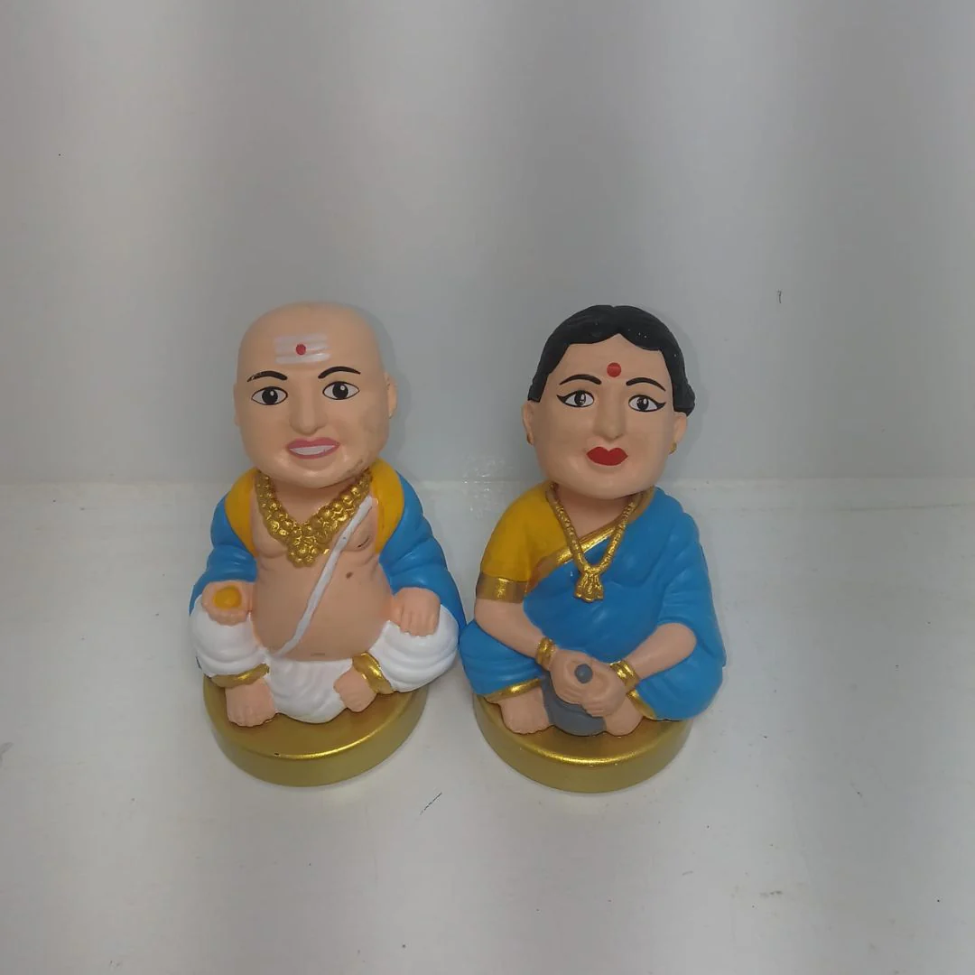 Grandpa n Grandma Figurine Set – HandPainted Home Décor - Image 4