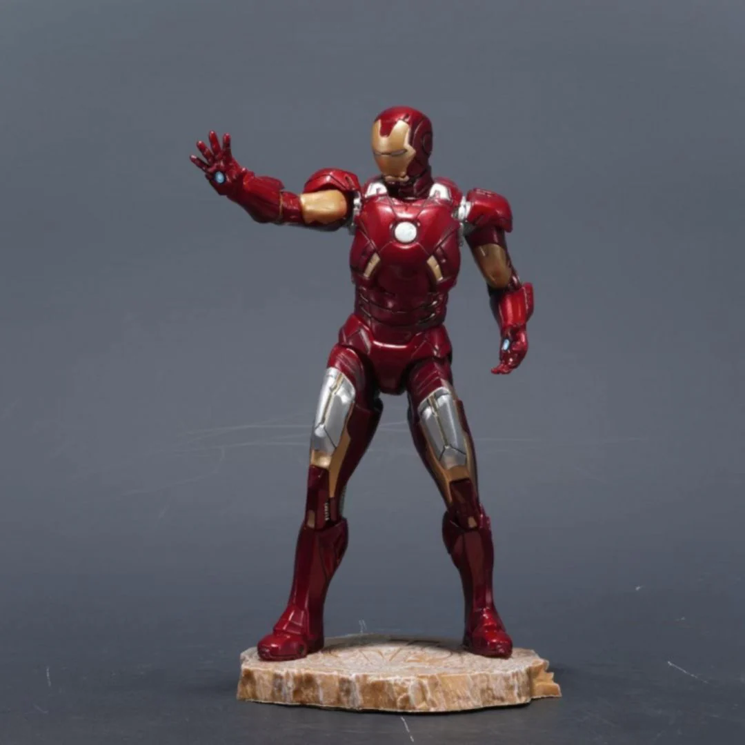 Iron Man Releasing Energy Waves – 23CM PVC Collectible Figure