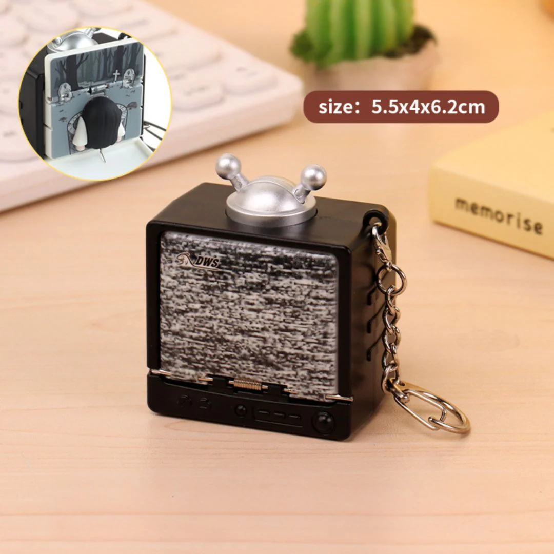 Jump Scare Box Keychain – Mini Stress Relief Surprise Toy - Image 3