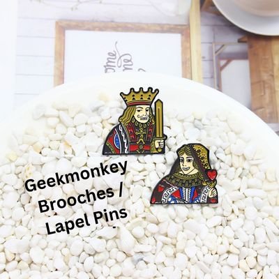 King and Queen - Metal Brooch - Image 4
