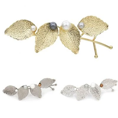 Leaf Shaped Hair Clip with Pearls - Image 4