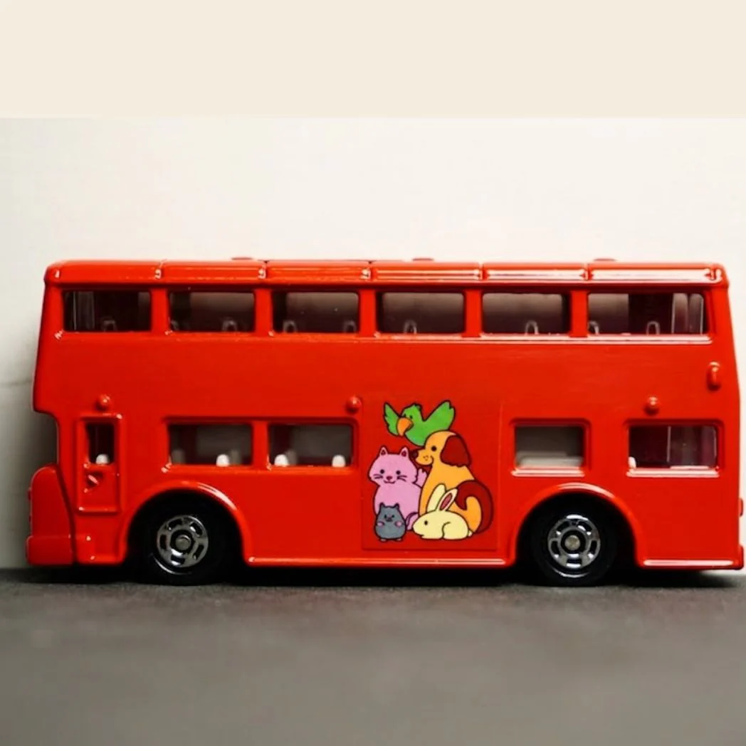 Tomica No. 95 London Bus Diecast Scale Model Collectible Car - Official Tomica - Image 4