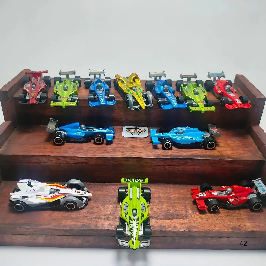 Miniature F1 Race Cars for Collectors (1 Piece) - Image 6