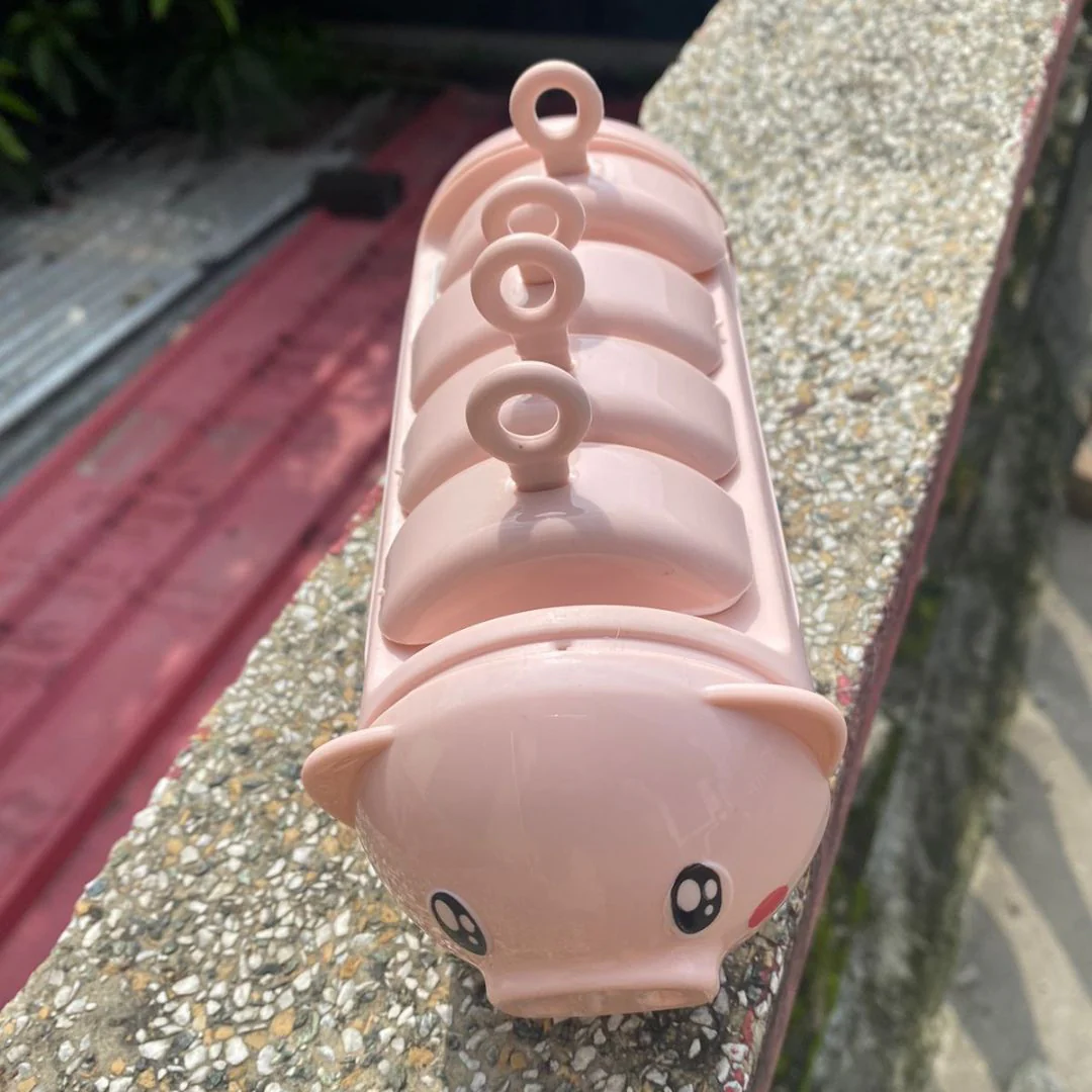 Pig Ice Cream Mould | Popsicle Piggy Kulfi Maker with 4 Slots - Image 3