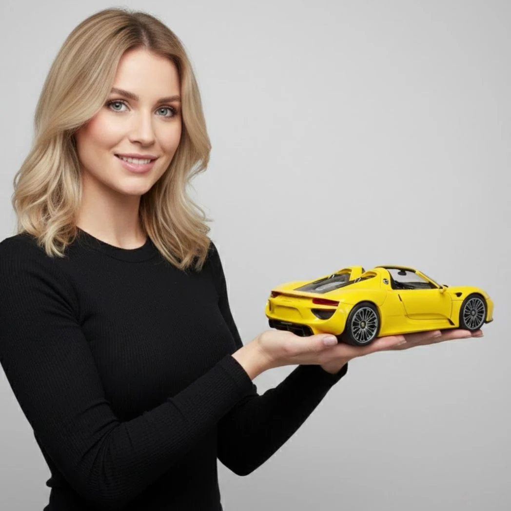 Welly Porsche 918 Spyder Convertible Car Model – 1:24 Scale Official Licensed Die-Cast - Image 2