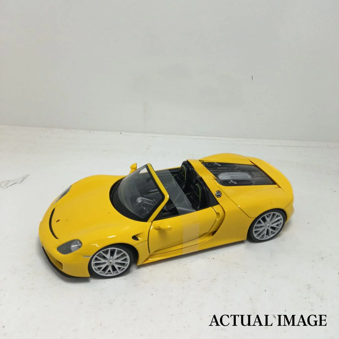 Welly Porsche 918 Spyder Convertible Car Model – 1:24 Scale Official Licensed Die-Cast - Image 6