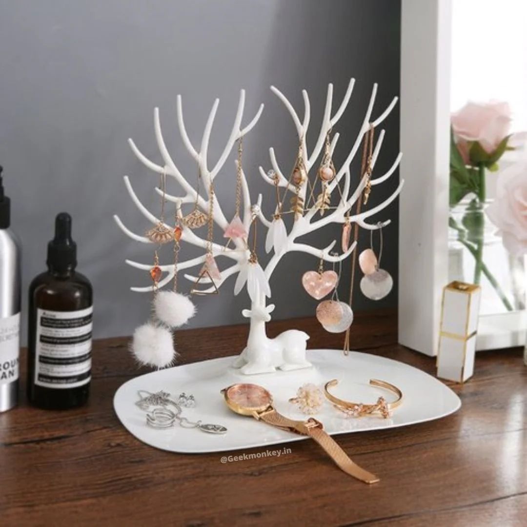 Resting Deer Jewellery Organizer - Image 3