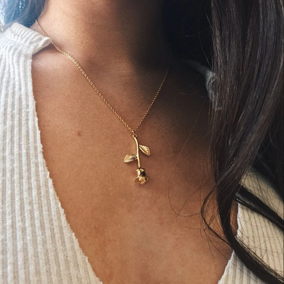 Rose Pendant Necklace - Image 3