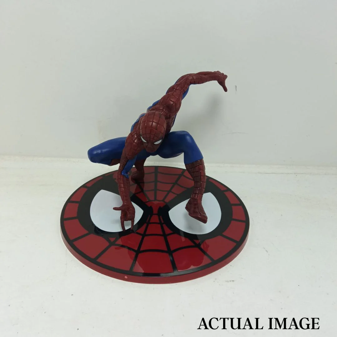 Spider-Man Classic Landing Action Figure – Hero Pose PVC Statue - Image 4