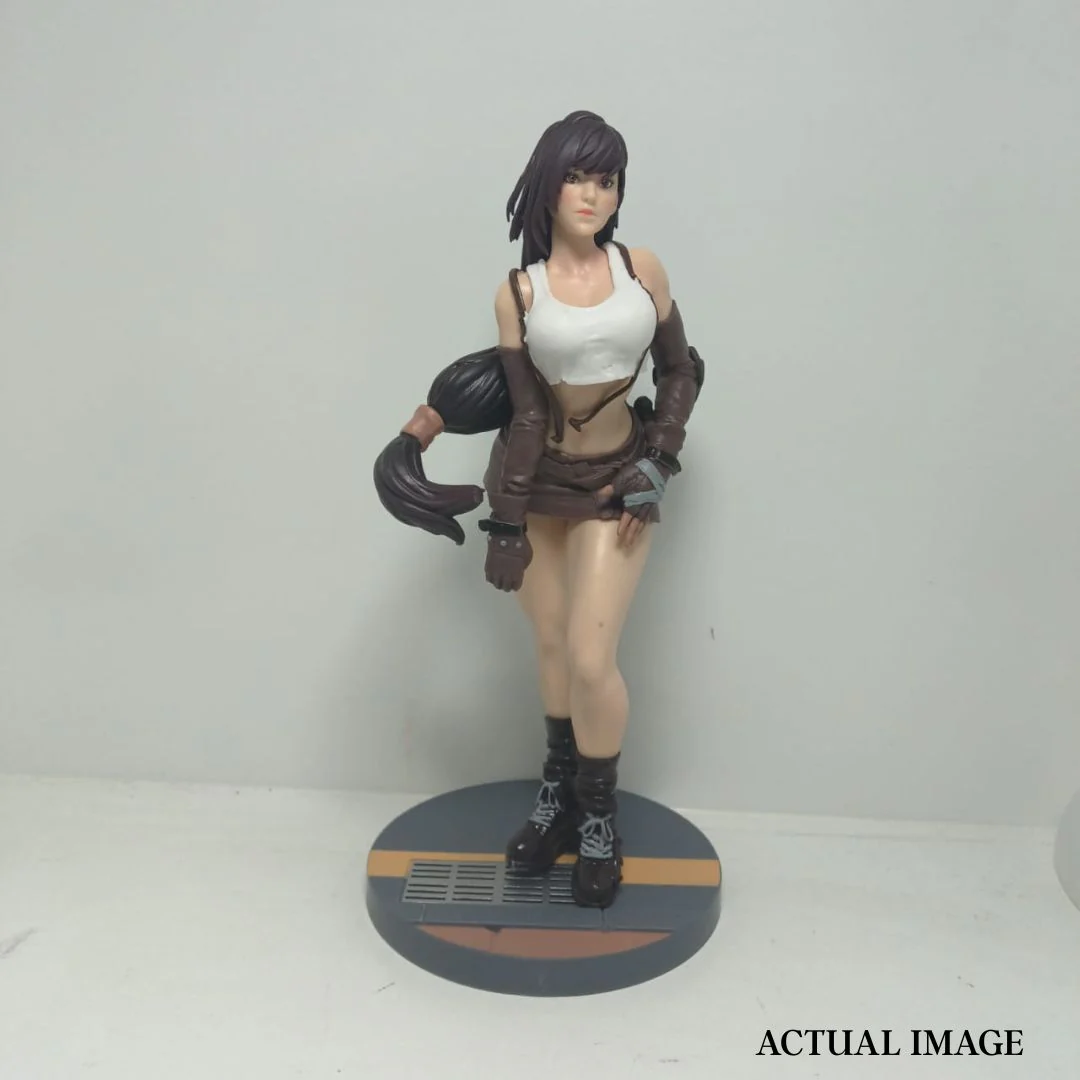 Tifa Lockhart Figurine | Final Fantasy VII Inspired Figure - Image 4