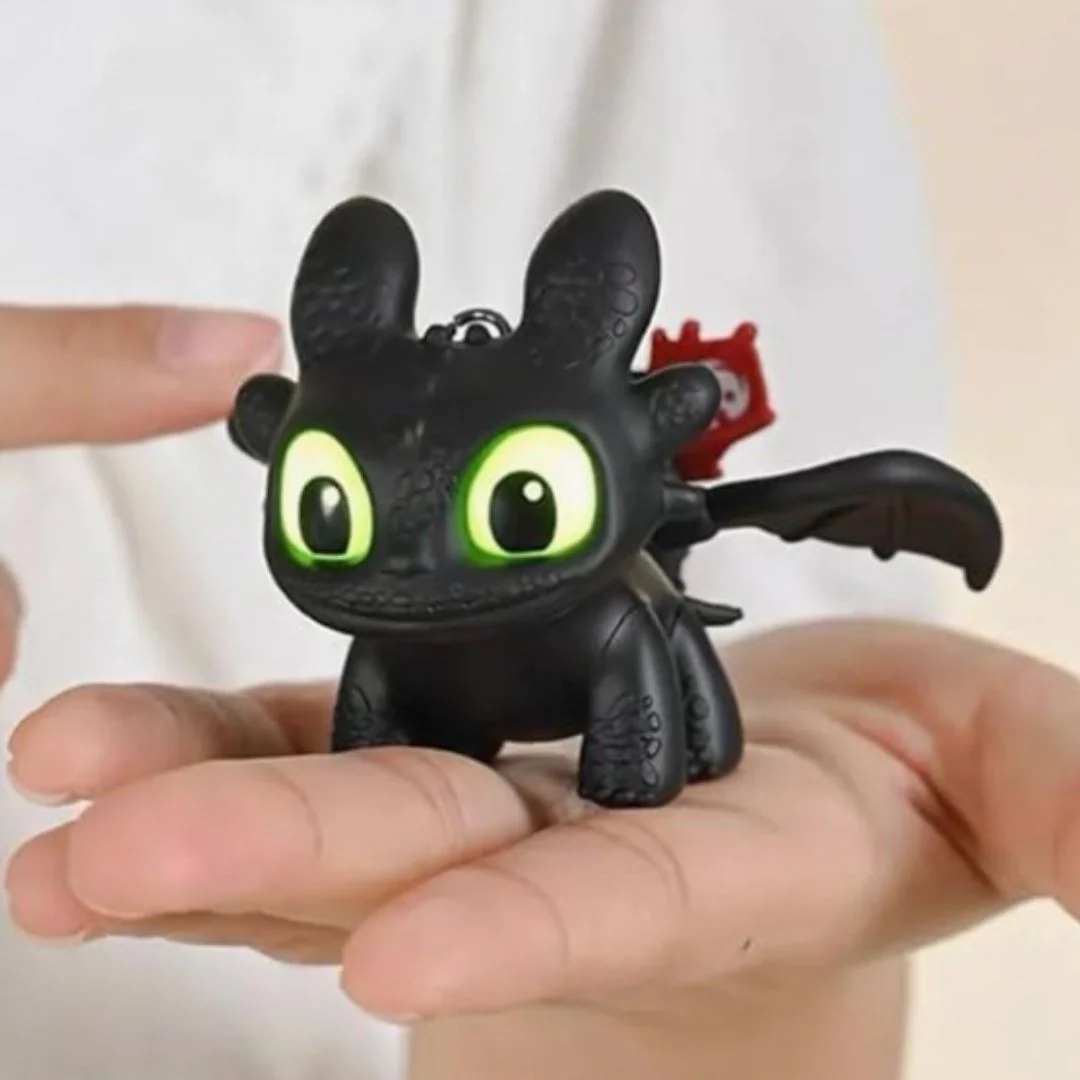 Tiny Toothless Dragon Keychain – Cute Fantasy Mini Collectible