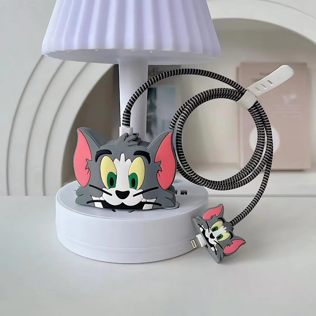 Tom and Jerry Apple Charger Cover | TnJ Theme 20 W Charger Cover - Image 3