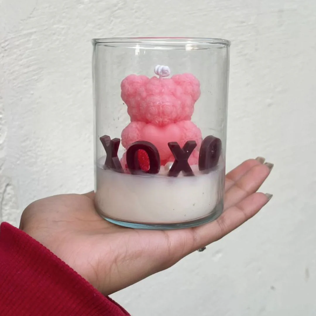 XOXO Glass Candle – A Hug in Every Glow! - Image 3