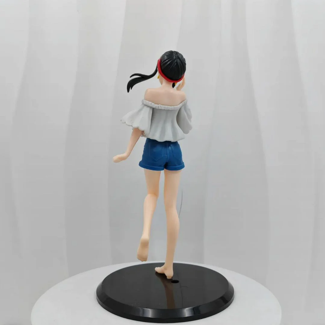 Yor Forger PVC Figure | Lady Spy Figure - Image 4